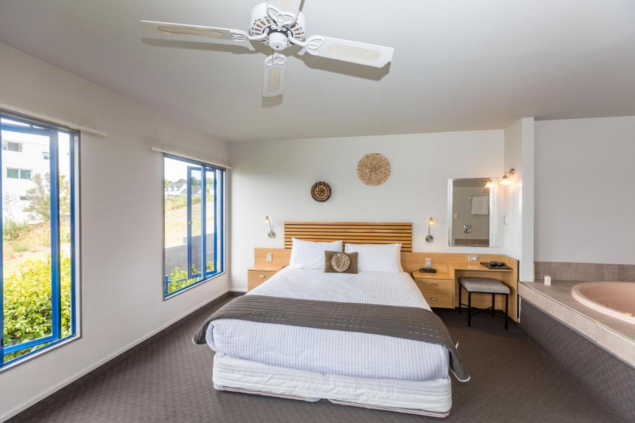 Clearwater Motor Lodge เทาโป ภายนอก รูปภาพ