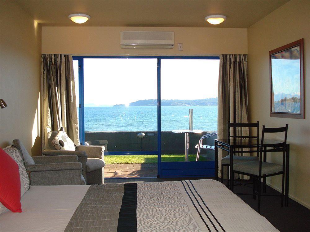 Clearwater Motor Lodge เทาโป ภายนอก รูปภาพ